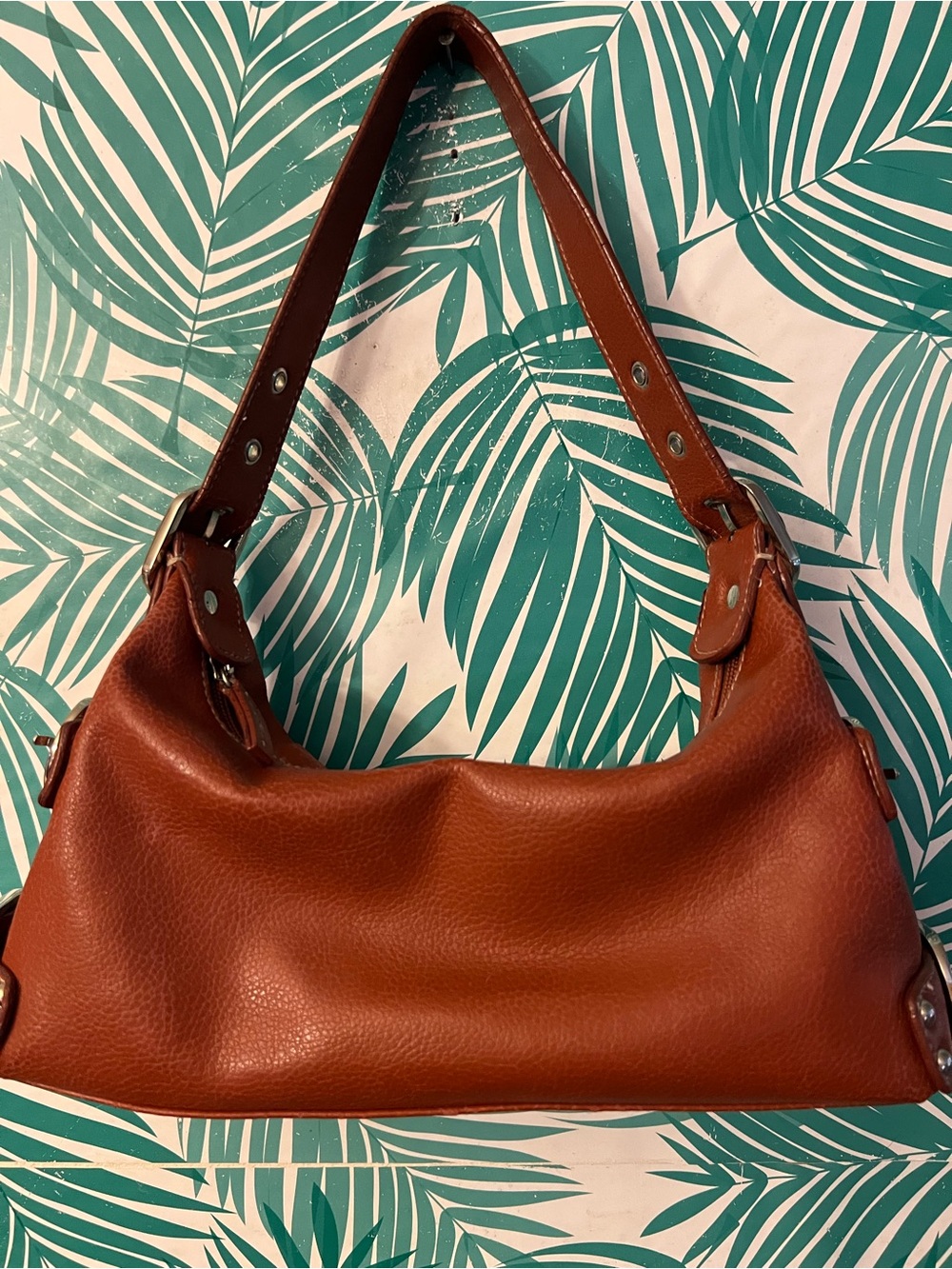 Saint Johns Bay hobo silver  buckle bag Y2K faux leather Tan cognac